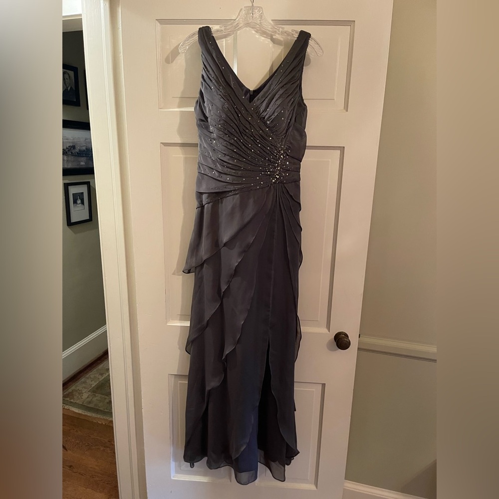 Ignite Evenings by Carol Lin - Long Formal Dress with matching shawl (Gray)